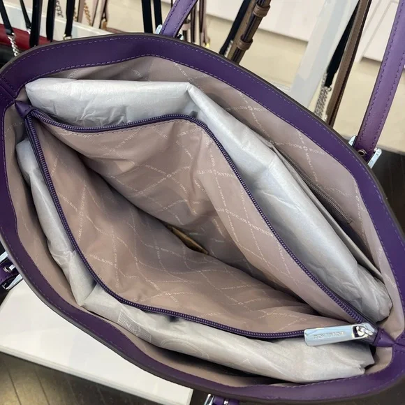 MICHAEL KORS Voyager Large Color-Block Signature Logo Shoulder Tote
Dark Purple - Picture 13 of 16